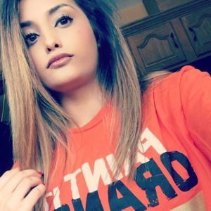 Meet your Posher, Isabel